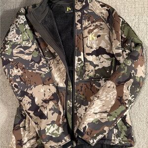 Killik Women's Camo Puffer Jacket